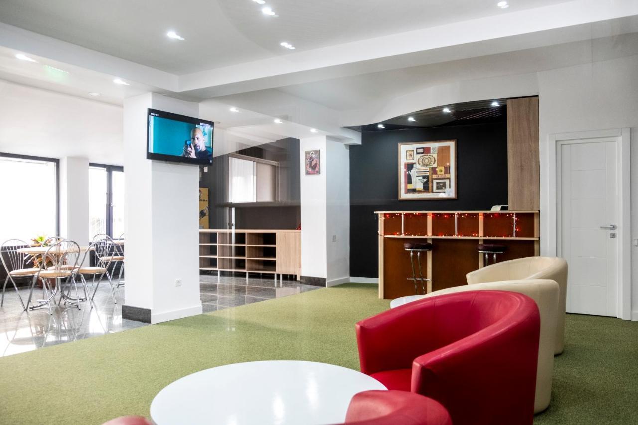 Casa Gabriela Hotel Bukarest Eksteriør billede