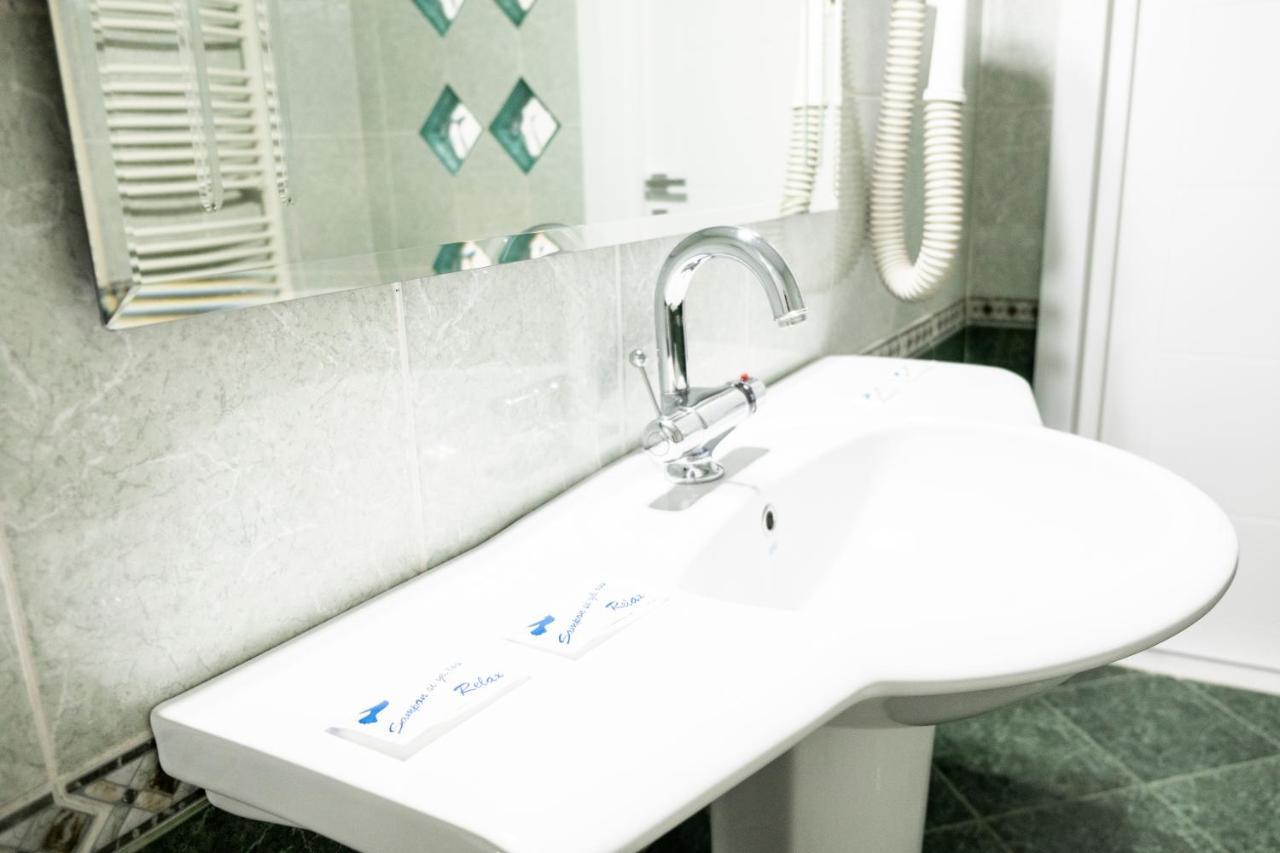 Casa Gabriela Hotel Bukarest Eksteriør billede